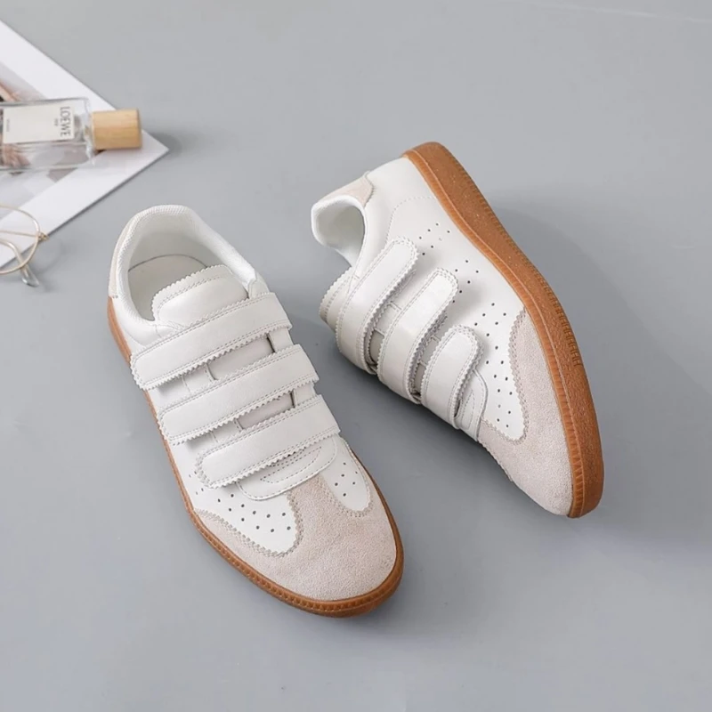 AIYUQI 2025 new women's sneakers shoes Non-slip flats Dexun women shoes Large-size Velcro casual shoes for students female shoes - Image 2